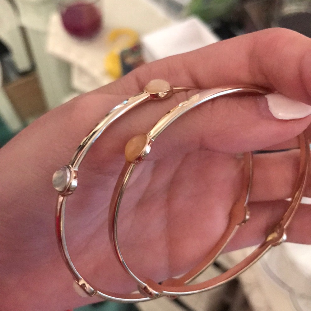 Bracelets - Picture 4 of 4