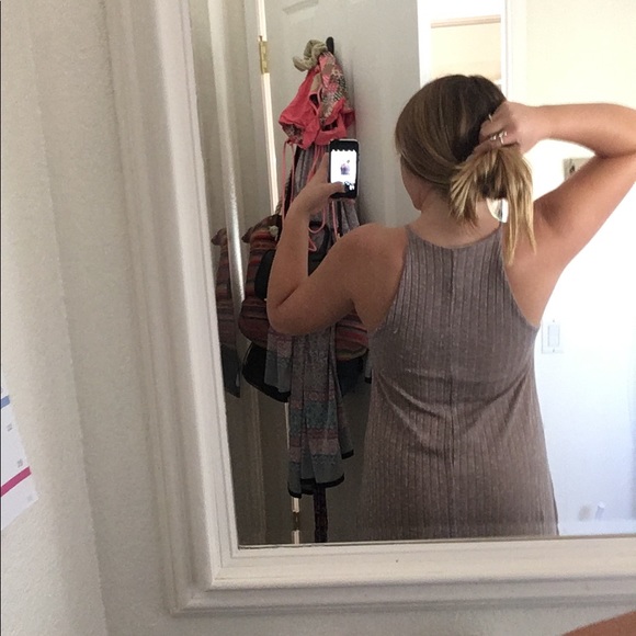 Dress - Picture 4 of 4