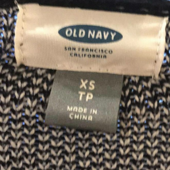 💗Old Navy💗Black and White Checkered Sweater - Picture 3 of 3