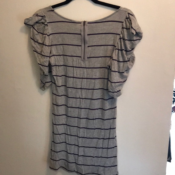 Shirt/Blouse or Tunic - Picture 5 of 8