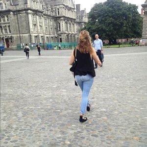 Meet your Posher, Emma