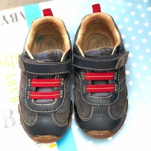 Stride rite toddler shoes for boy