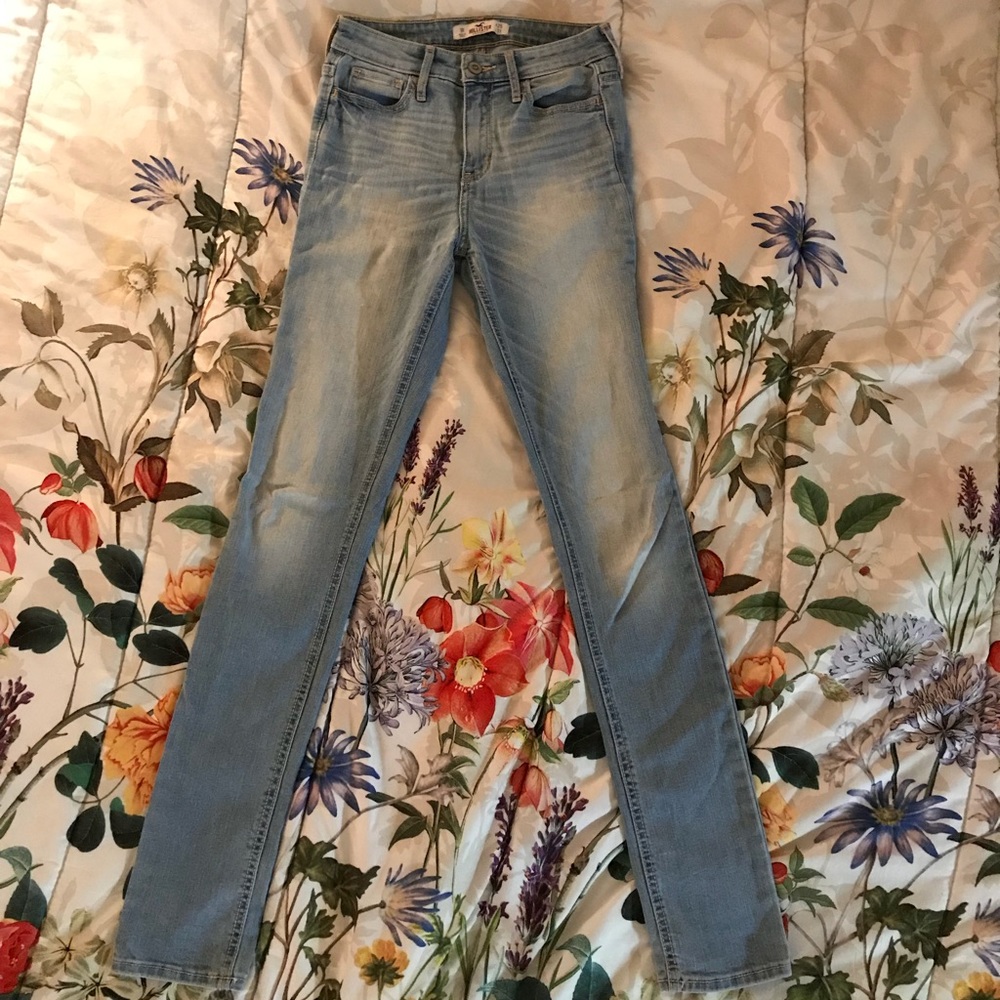 Hollister high rise skinny jeans size 25