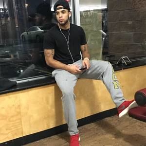 Meet your Posher, Lucas