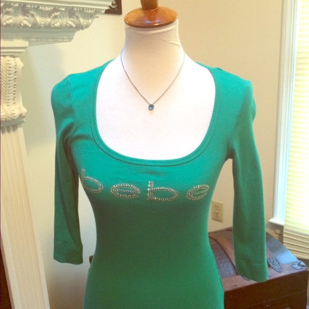 Bebe’s long Sleeve Top in Christmas Green