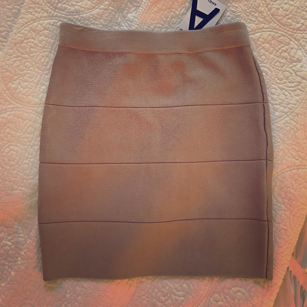 Quality🎀Bondage skirt **bnwt**