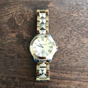 Vince can Uri gold and silver watch