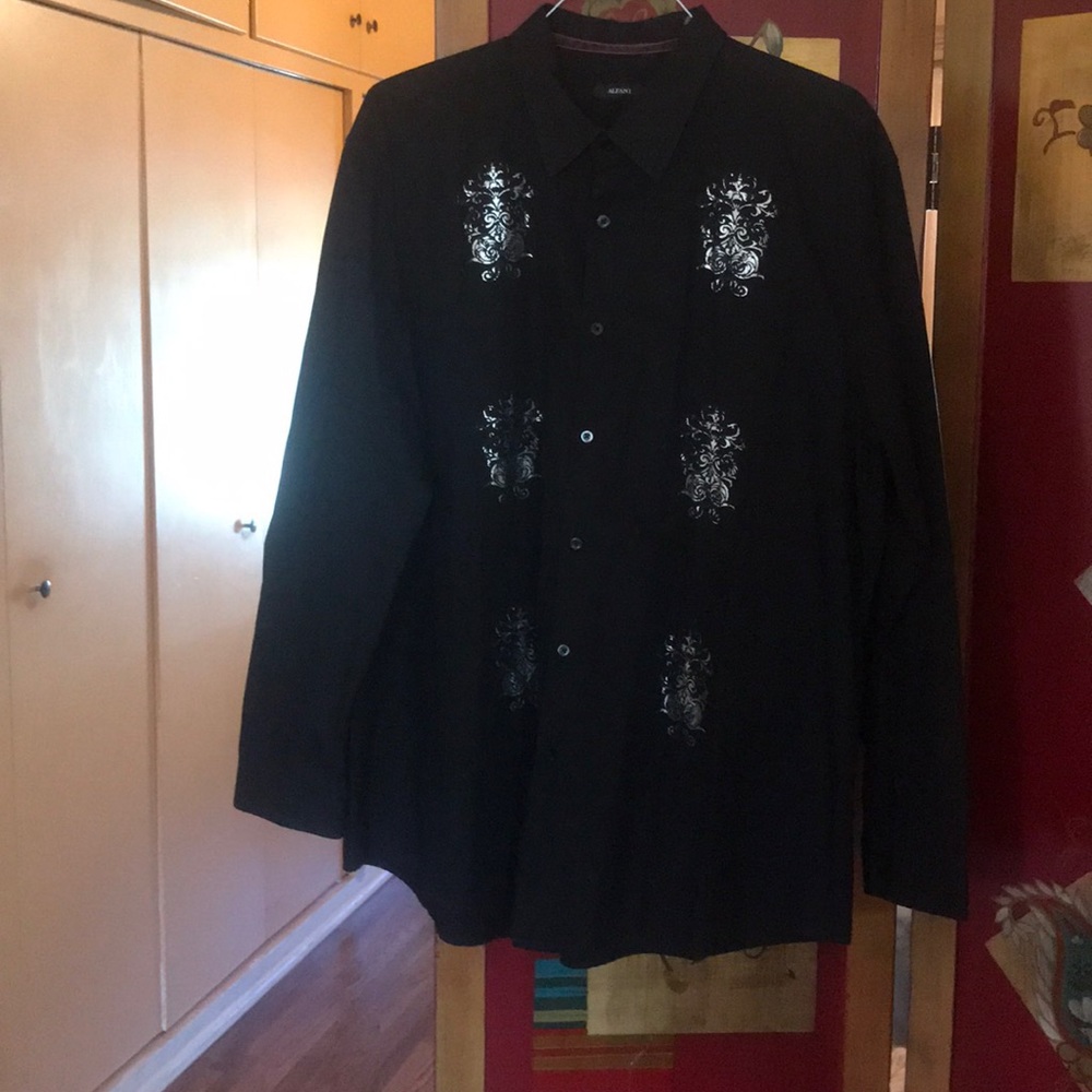 Men’s long sleeved dress shirt.