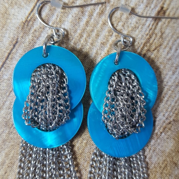 Dangle earrings. Blue. Silver tone. - Picture 4 of 4