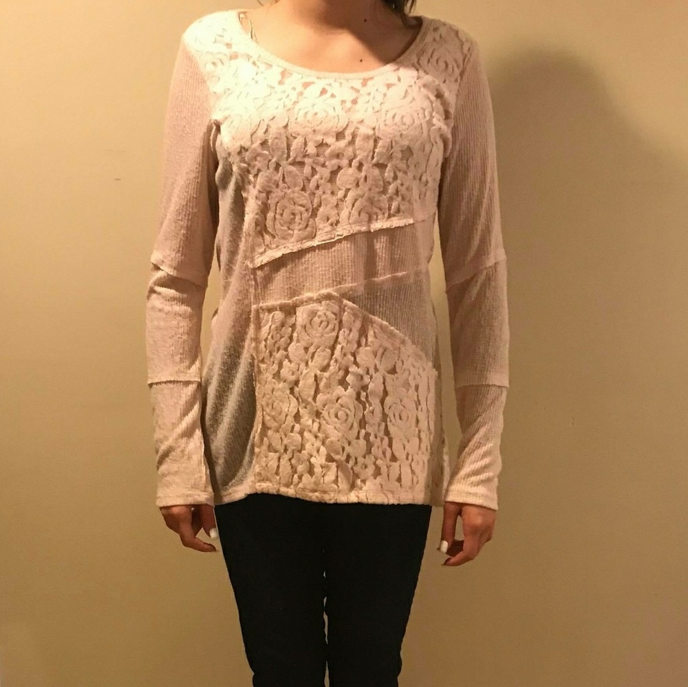 🌼Brand New🌼RXB Pink Blouse with Flower Design