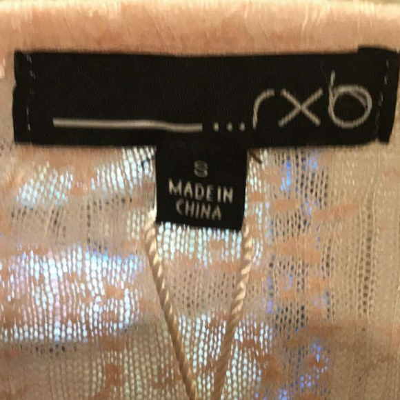 🌼Brand New🌼RXB Pink Blouse with Flower Design - Picture 3 of 4