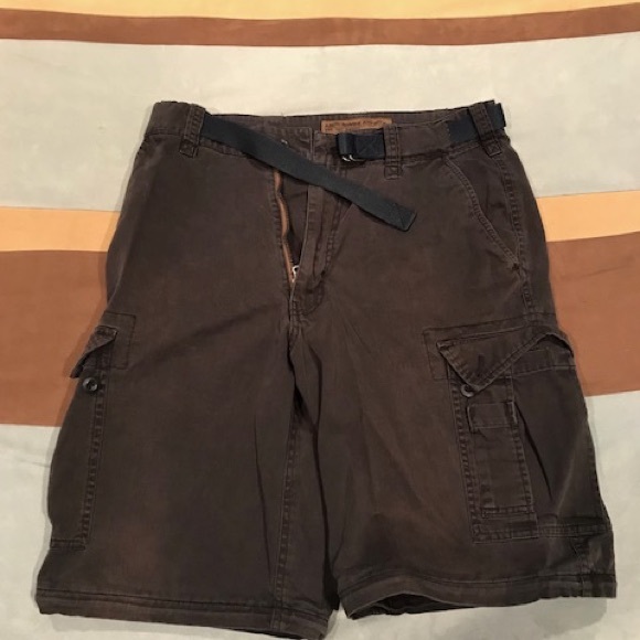 2 pairs of Men's shorts. EUC. Size 33. - Picture 3 of 3