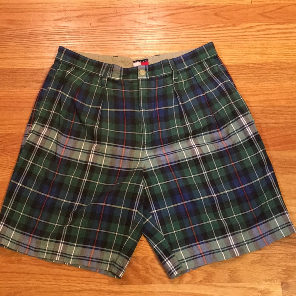 VINTAGE MEN'S TOMMY HILFIGER PATTERNED SHORTS
