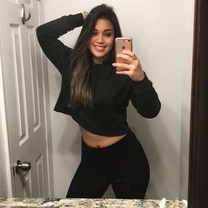 Meet your Posher, Michaela