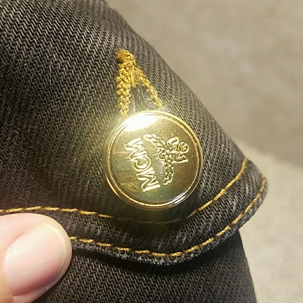 Vintage MCM Washed Out Black Denim Vest - Picture 5 of 7