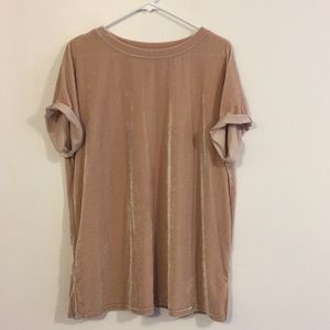 Oversized velvet tee