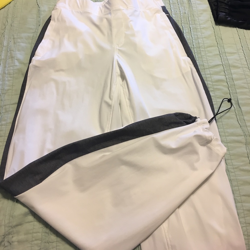 Lululemon pants