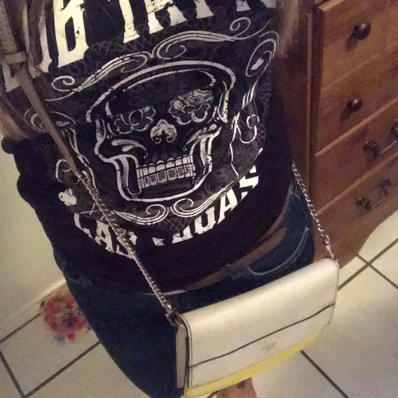 Guess Pop Color Block Crossbody - Picture 6 of 8