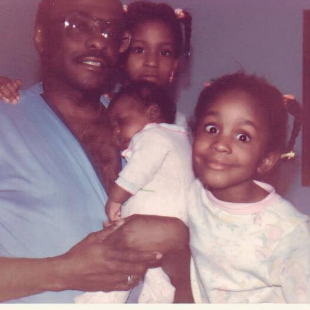 Meet your Posher, Naomi