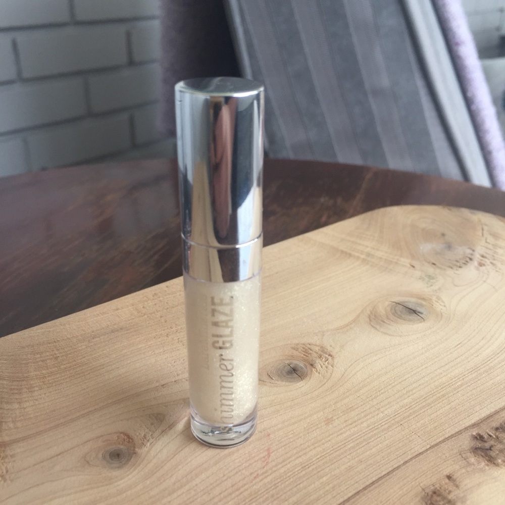 BareMinerals very sparkly gold glitter gloss - Picture 4 of 4