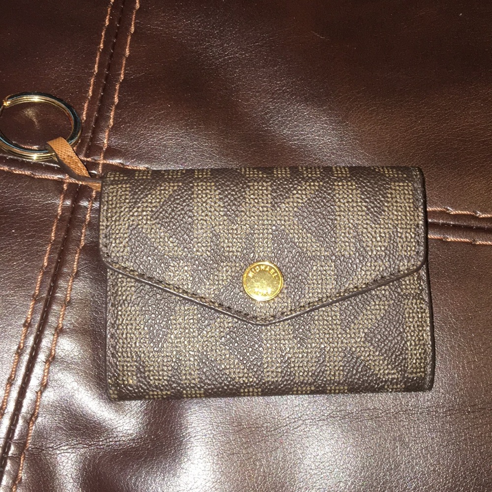 Michael Kors Keychain Wallet