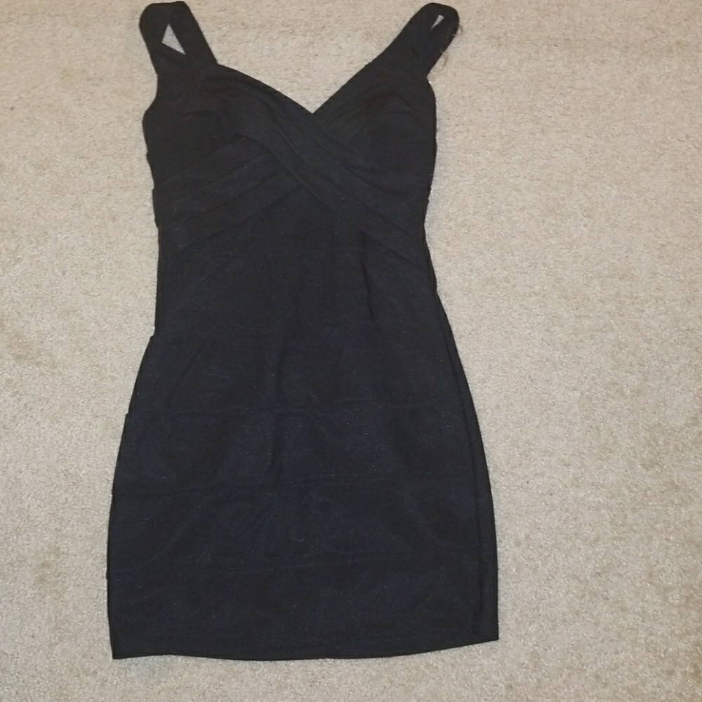 Bodycon black dress
