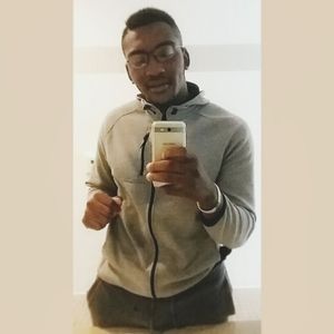 Meet your Posher, Malik