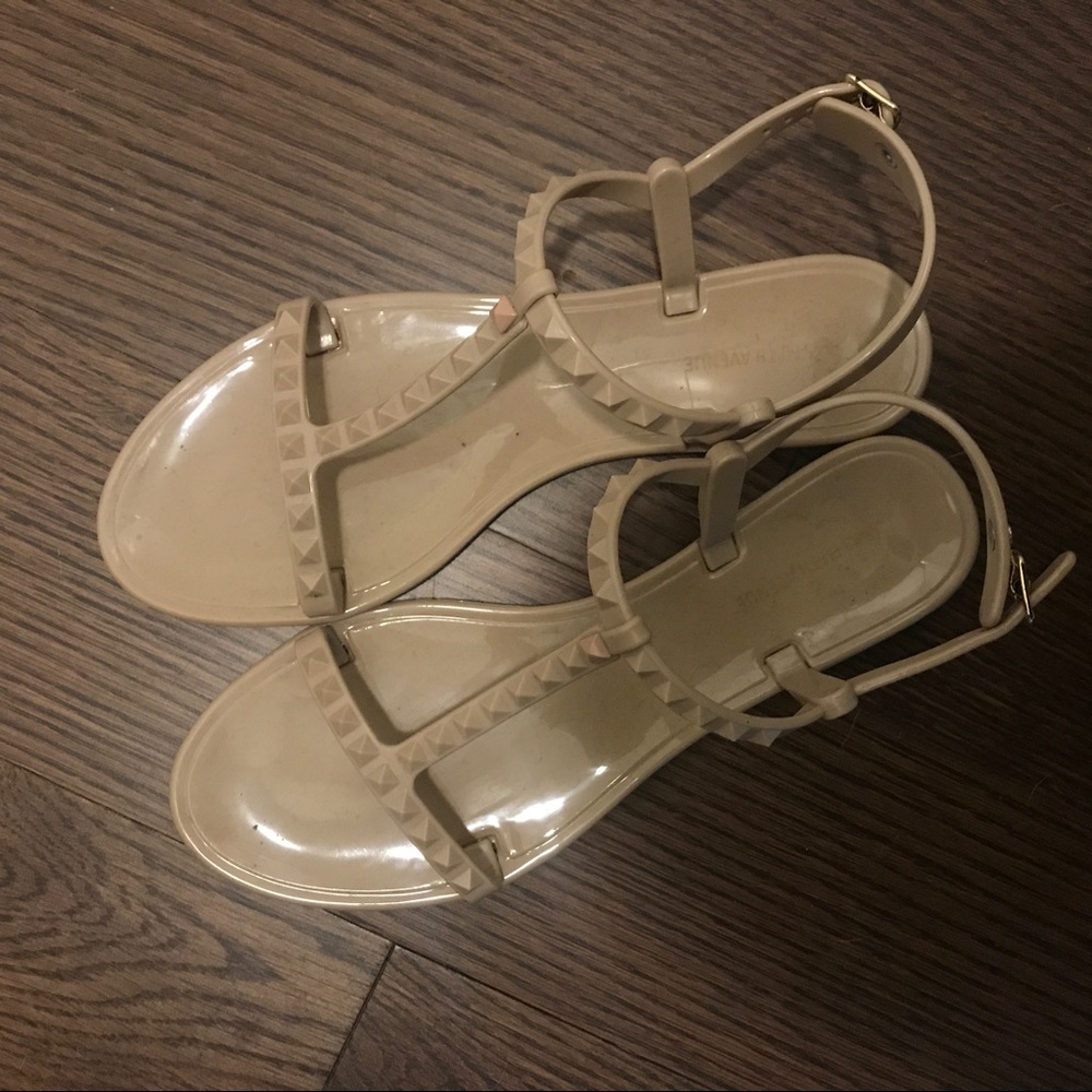 Saks fifth avenue shoes