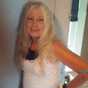 Meet your Posher, Marsha