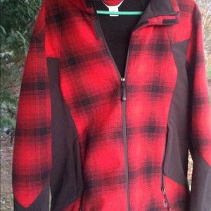 Woolrich Red/Plaid Men's Jacket. Size Large. New.