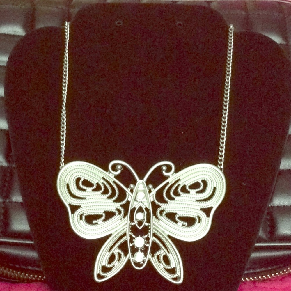 Butterfly 🦋Necklace ♥️♥️