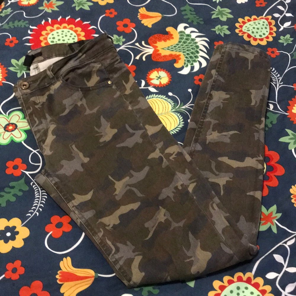 Camo Jeans