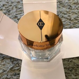 SIB Charlotte Tilbury Magic Cream SPF 15