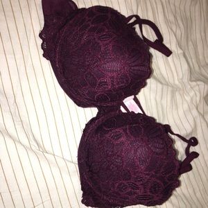 Victoria’s Secret date pushup bra