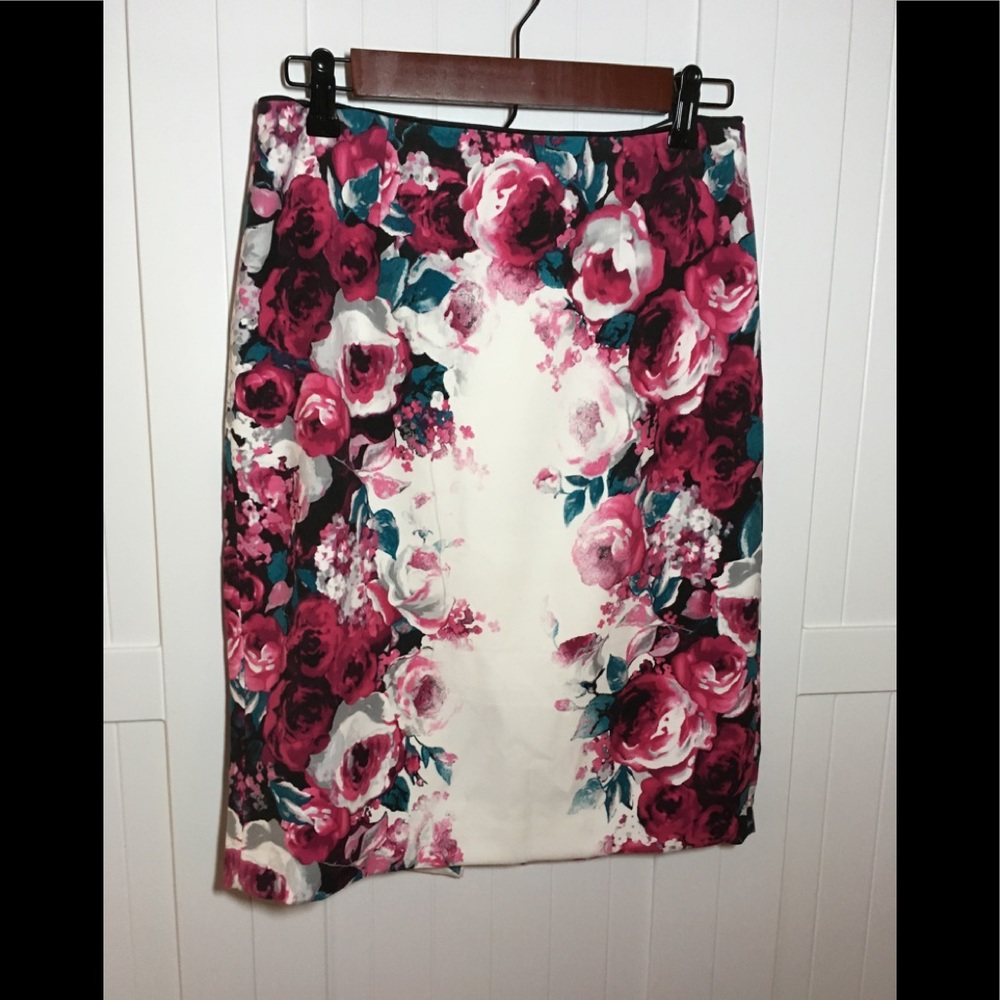 White House Black Market pencil skirt 4