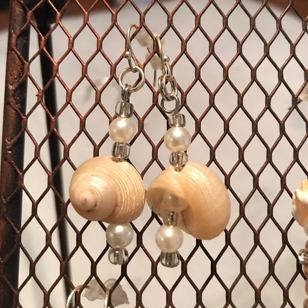Pearl Shell Earrings