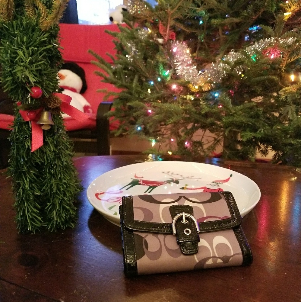 Coach wallet