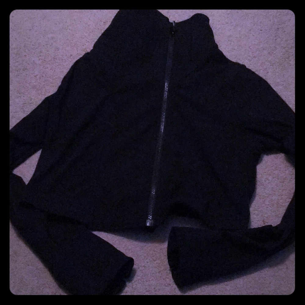 Lululemon workout jacket