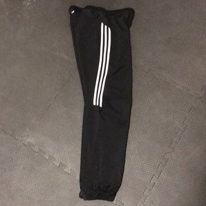 Adidas response track pant drawstring size M
