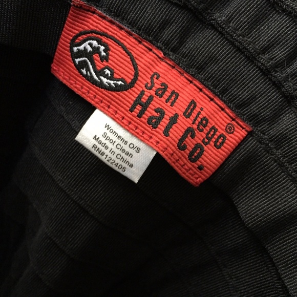 Black Ruffle Sun Hate - Picture 2 of 4