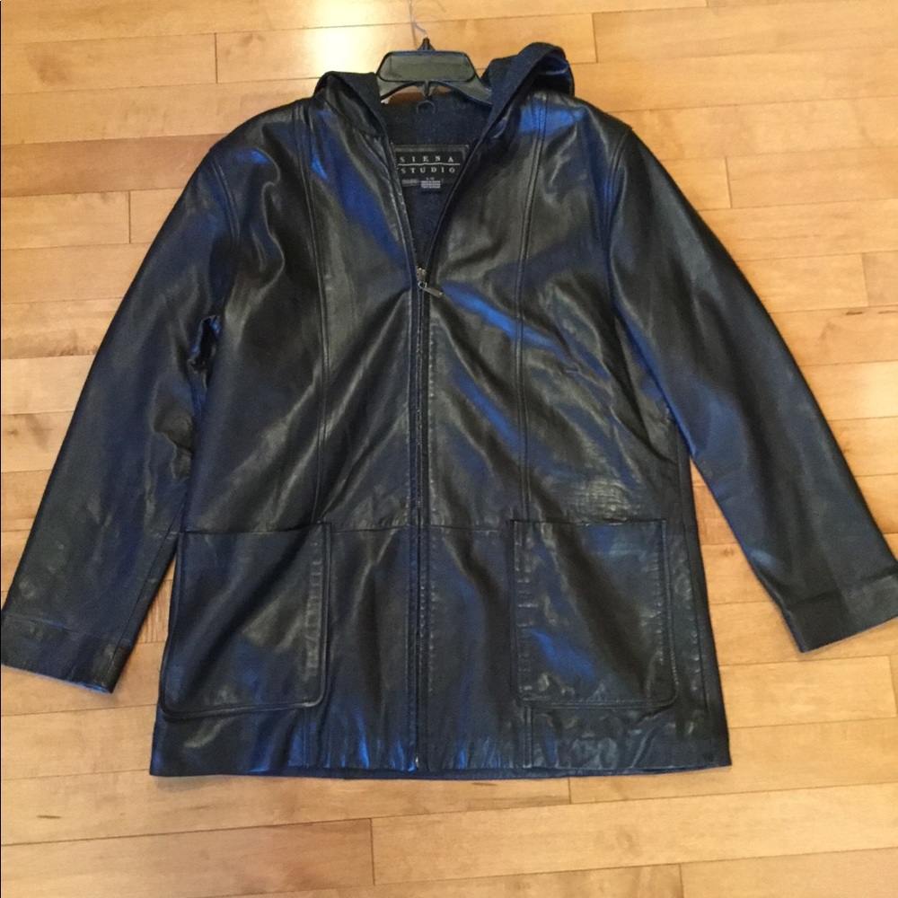 Gorgeous leather and wool jacket