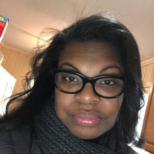 Meet your Posher, Cleo