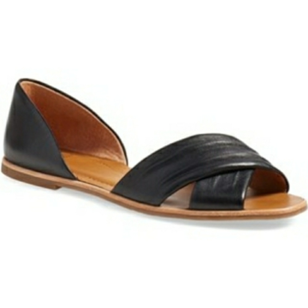 Sarto by Franco Sarto Vala Black flats/sandals