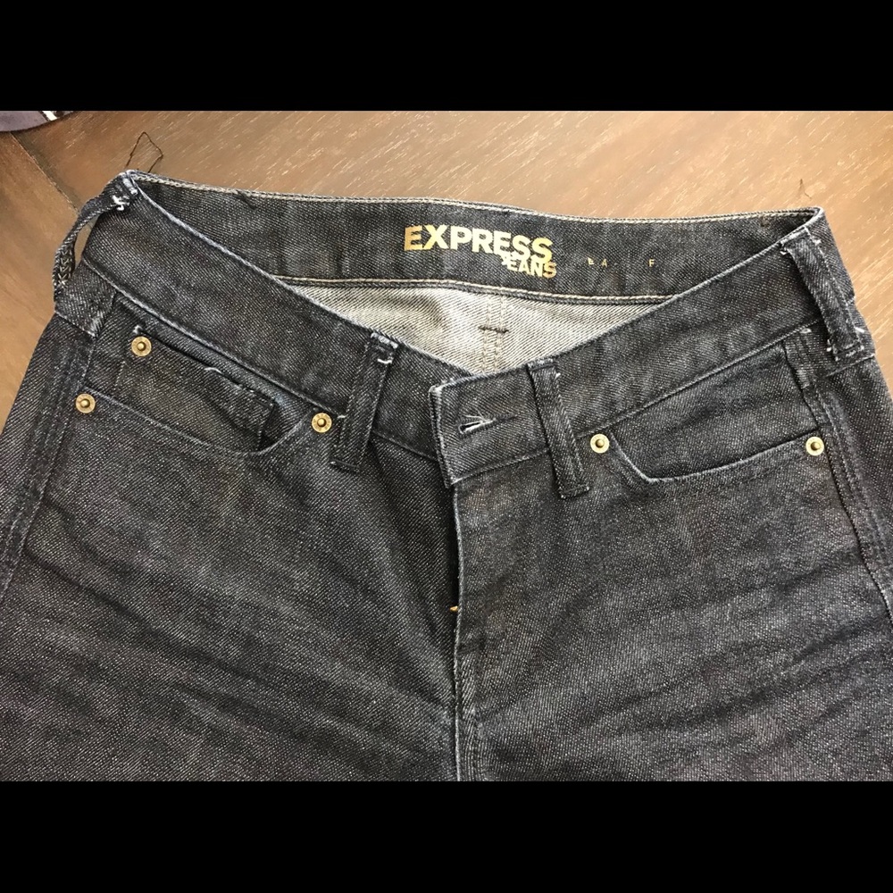 Express Jeans - Picture 3 of 4