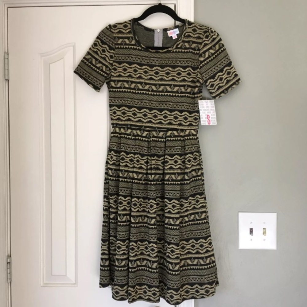 LLR Amelia