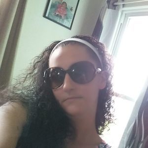 Meet your Posher, Marisa