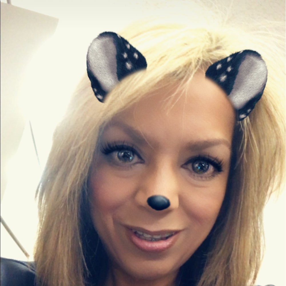 Meet your Posher, Lisa