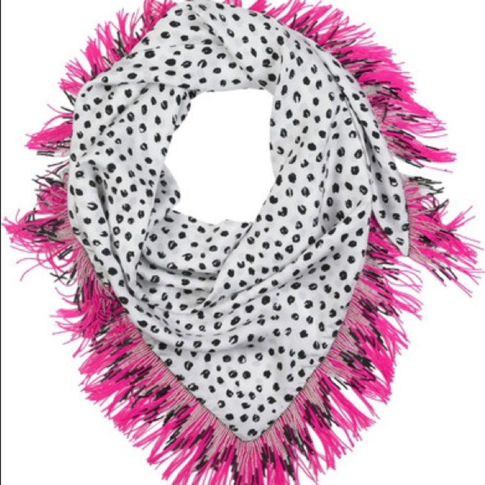 💕Prova Pacman Polka Dot Silk Scarf NWOT💕