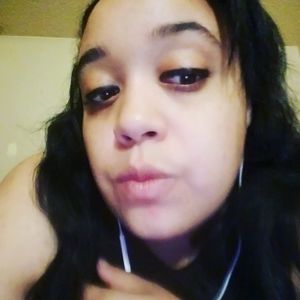 Meet your Posher, Justine