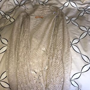 Bellini tan cover up.